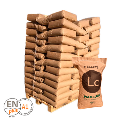 Palet de pellets Madeluis Pellet envase eco en sacos de 15 kg para calefacción